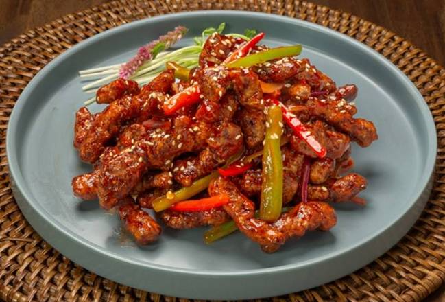 317.Crispy Shredded Beef in Sweet & Sour Sauce甜酸牛肉丝